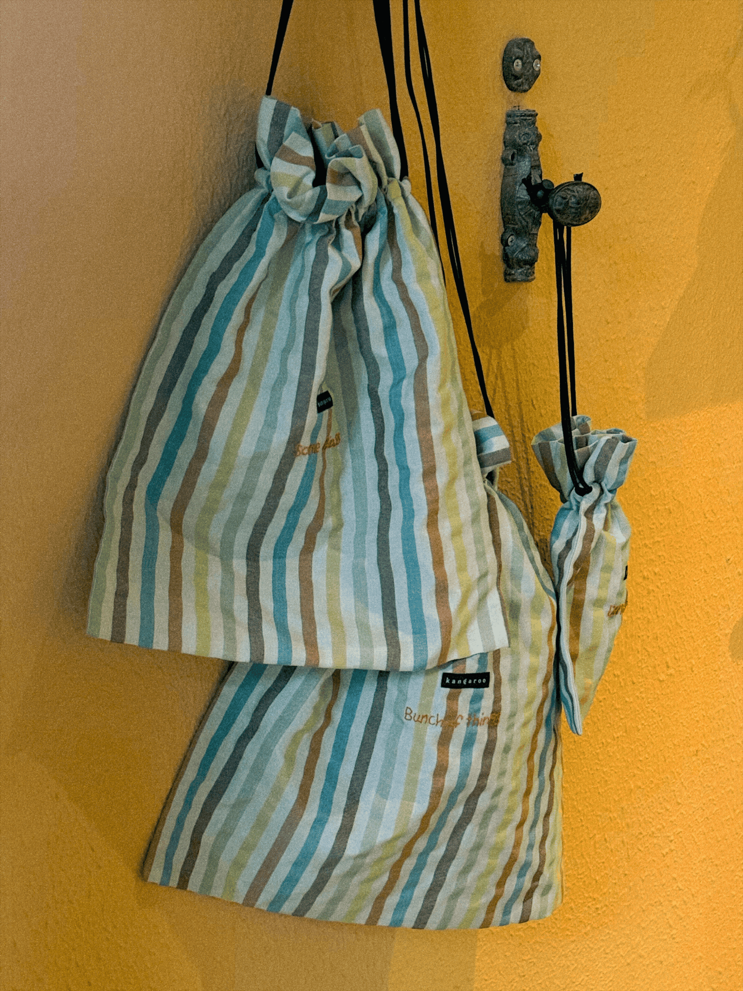 The Travel Set