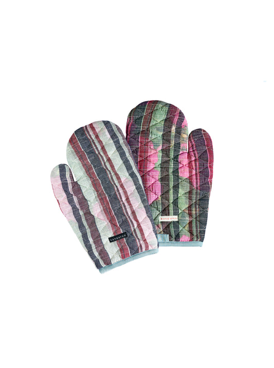 Sticky Fingers Kitchen Gloves [Blossom Blurr]