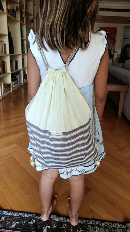 The Pull Bag [In Meringue]