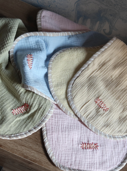 The Burp Cloths [Set with Pink]