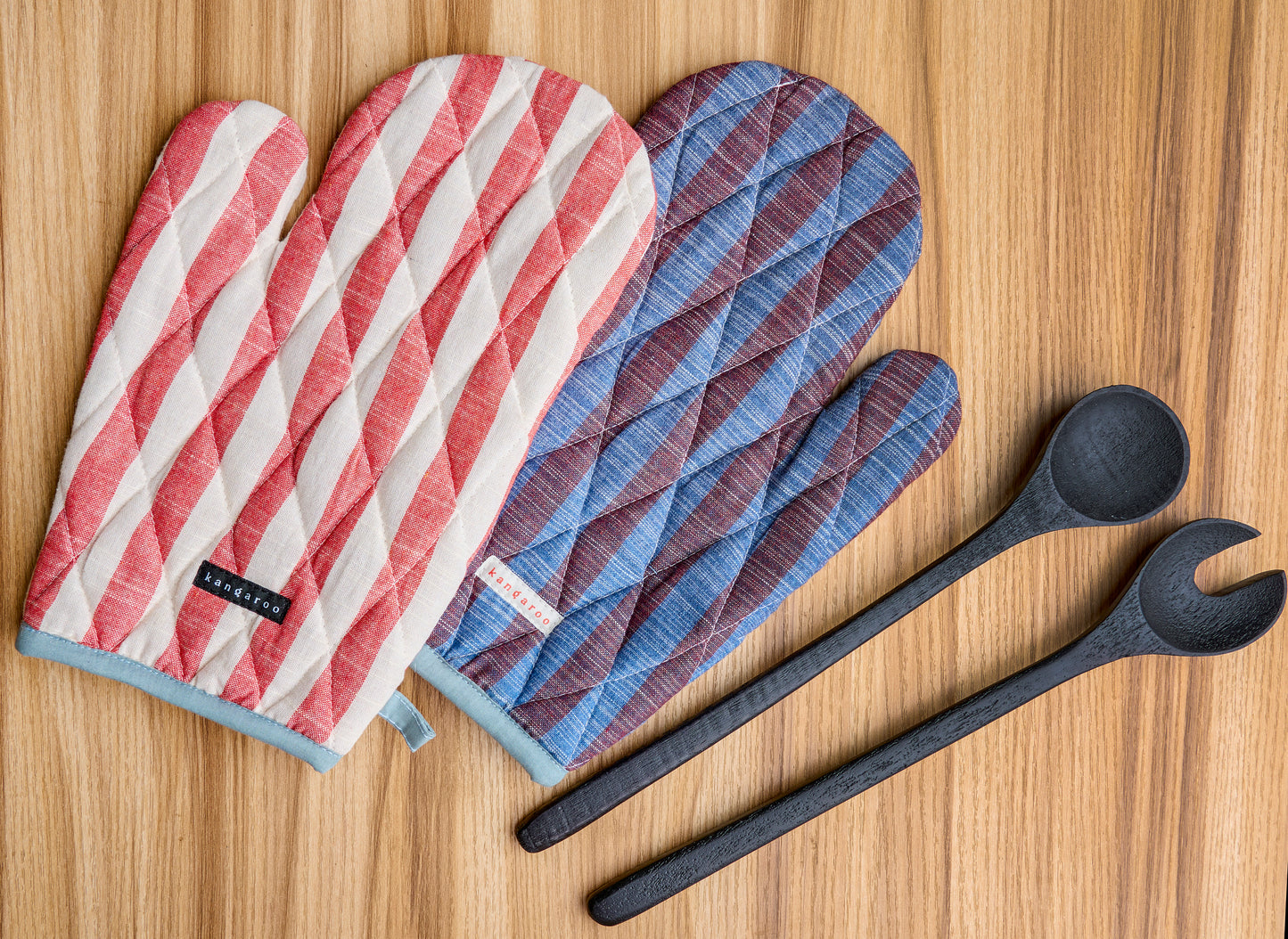 Sticky Fingers Kitchen Gloves