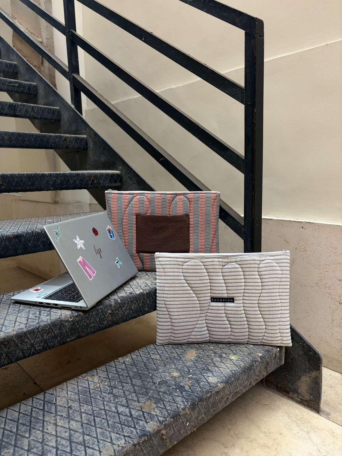 The XL Pouch [The Side Hustle]
