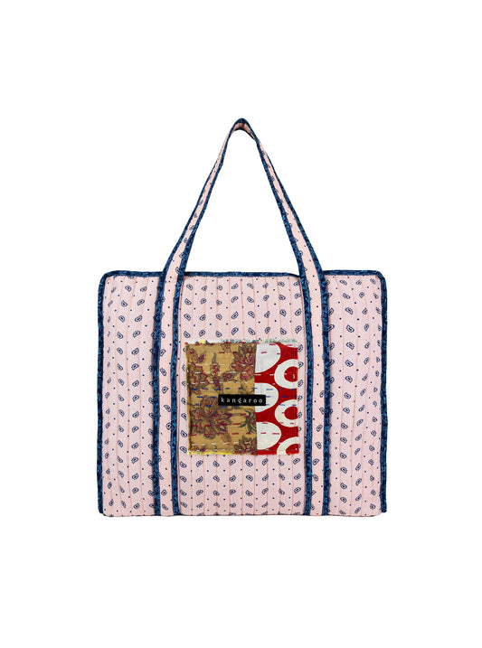 The Beach Bag [In Beach Bazaar]